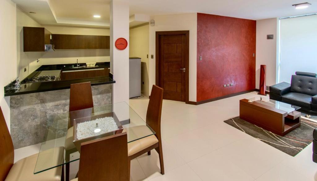 Mai Suites Apart Hotel Santa Cruz de La Sierra Exterior foto